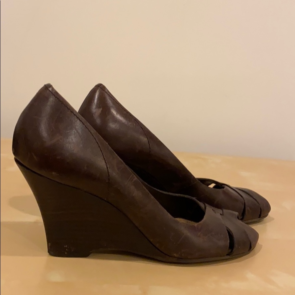 KC reaction wedge heel